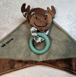 Malarkey Kids Buddy Sensory Teething Toy 3 in 1 Bandana Drool Bib Majestic Moose